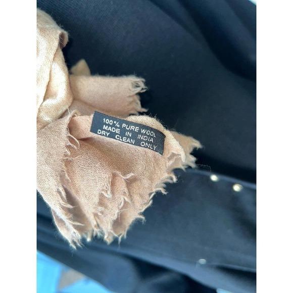 100% Pure Wool Scarf Tan And White - Picture 4 of 4